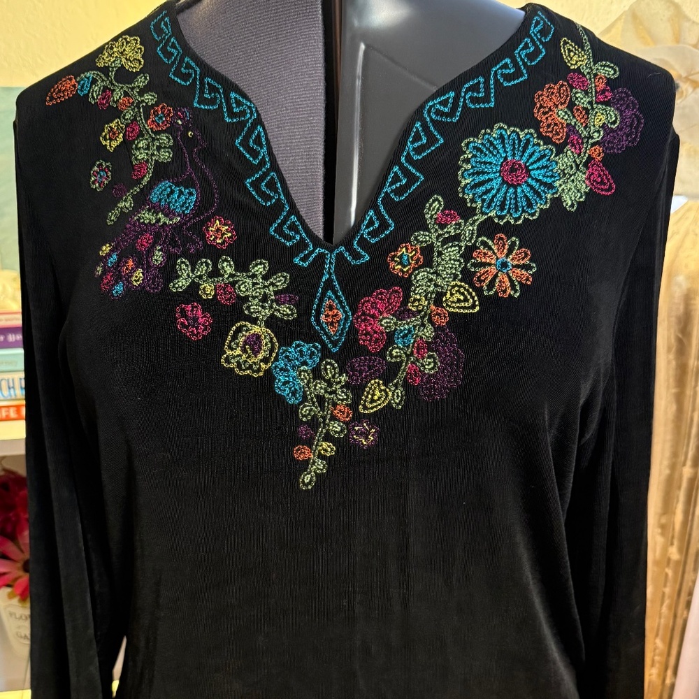Amanda Paris London New York Embroidered Blouse SZ M 3/4 Sleeve Gothboho